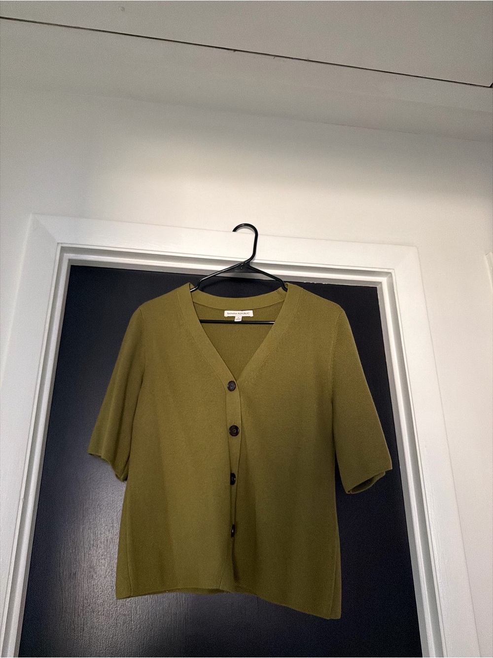 Banana Republic Olive Green Short Sleeve Button-Front Top